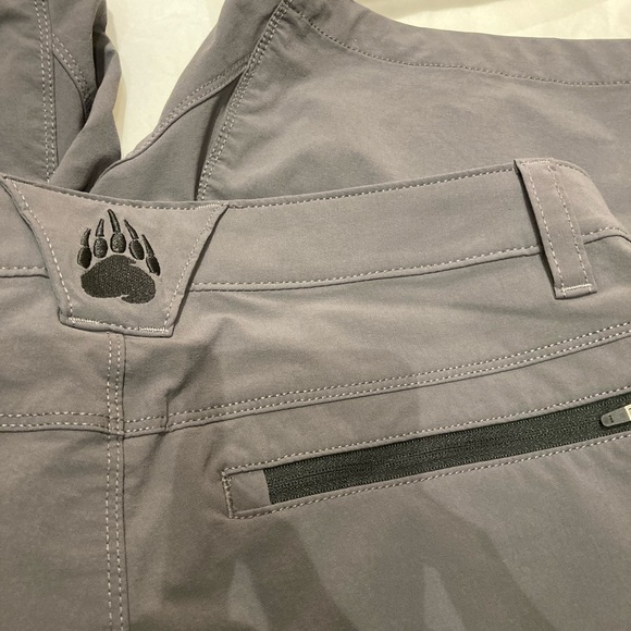 Duluth trading Co. Alaskan Hardgear Men’s hiking short outdoor NWOT SIZE 32Gray! - Picture 13 of 16